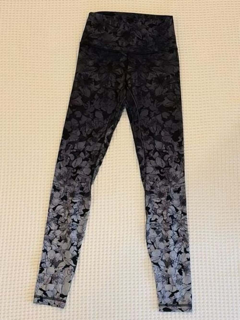 Rare Lululemon Wunder Under High-Rise Tight 26” Botanical Bloom Multi Size 4
